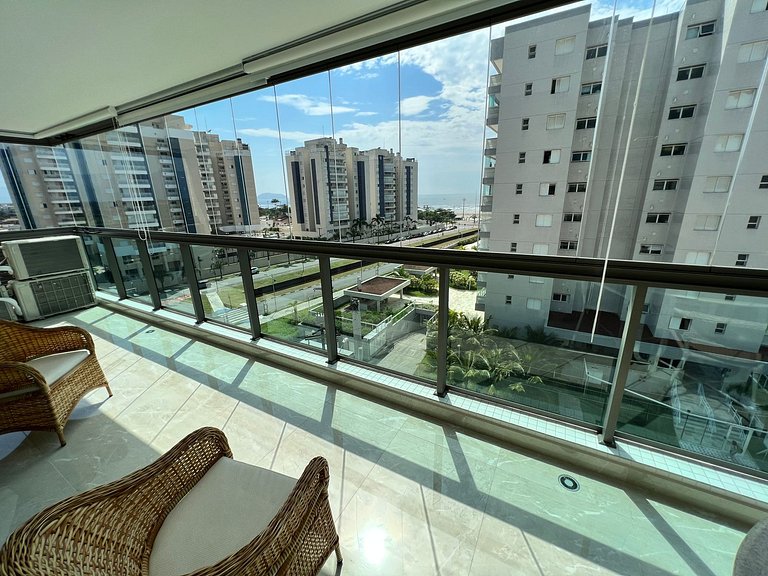 Home48 Apto pé na areia/ Piscina Aquecida Bertioga