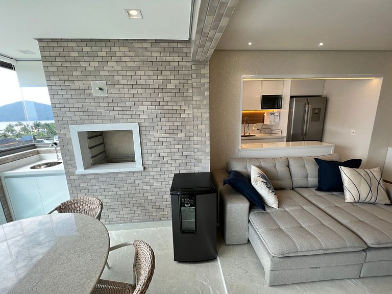 Home48 Apto pé na areia/ Piscina Aquecida Bertioga