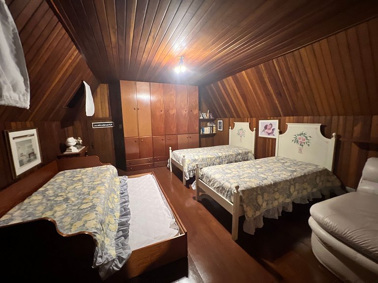 Home 11| Casa com lareira em Campos do Jordão