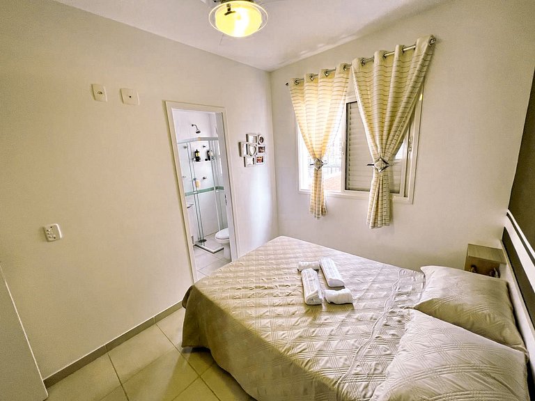 Home 43| Apto em cond Pé na Areia em Bertioga