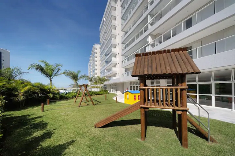 Home 43| Apto em cond Pé na Areia em Bertioga