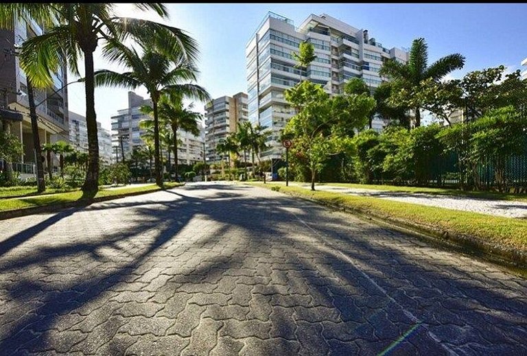 Home 45| Ap em cond Pé na Areia Piscina Aquecida