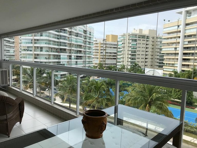 Home 227I Ap em Riviera com piscina Wifi e Jacuzzi