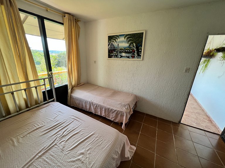 Home 2 | Casa com piscina e vista represa em Igaratá