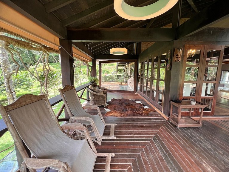 Home 20 | Casa c/lareira, ofurô e jardim em Campos do Jordão