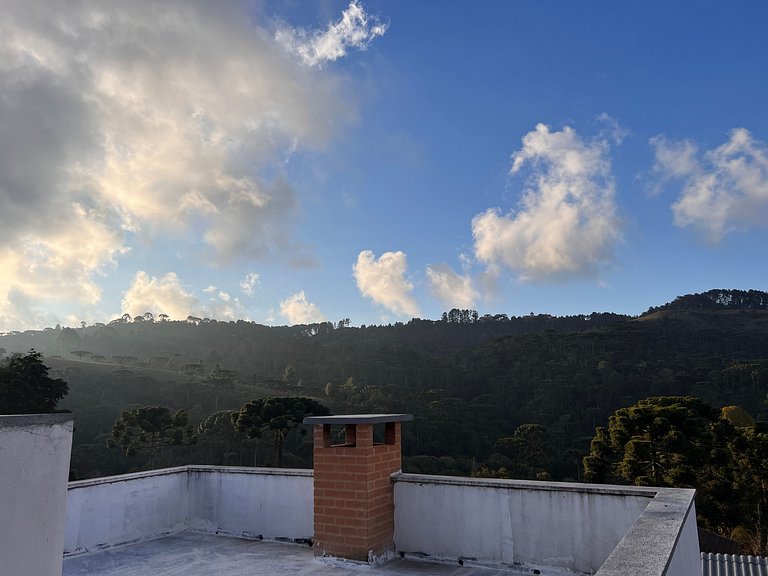Home 25 | Cabana com Jacuzzi e banheira em Campos do Jordão