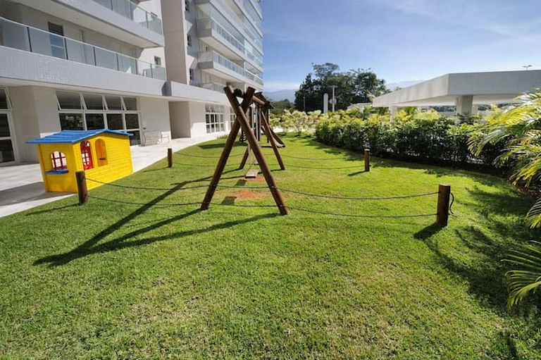 Home 10| Ap com varanda gourmet em Bertioga