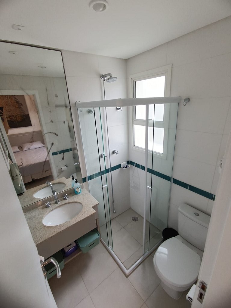 Home 10| Ap com varanda gourmet em Bertioga