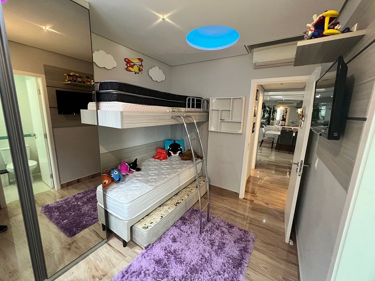 Home 42 | Ap em cond pé na areia em Bertioga