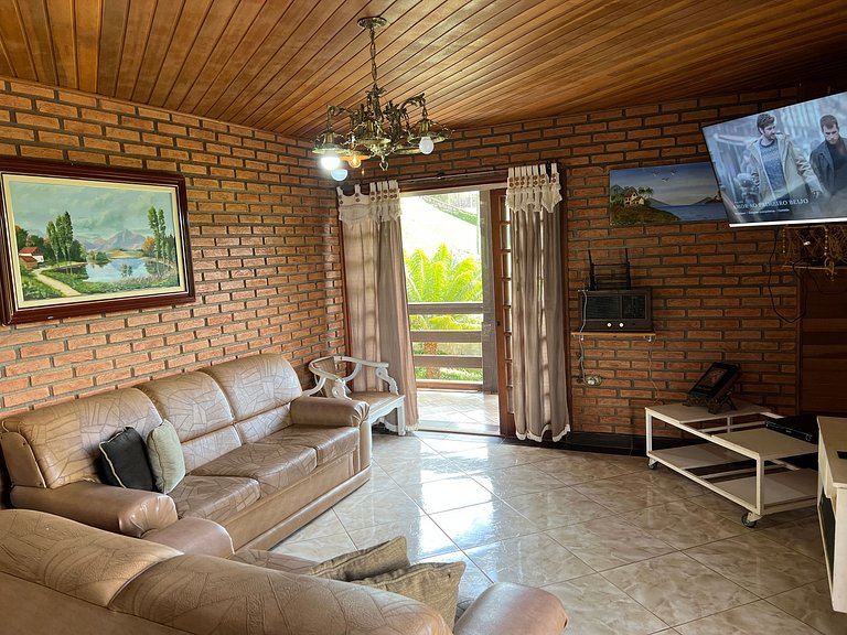 Home 2 | Casa com piscina e vista represa em Joanópolis