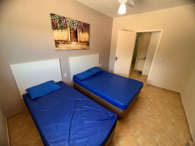 Home 1 | Casa com Piscina Aquecida e vista para represa em J