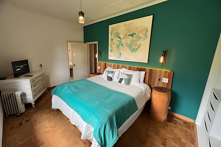 Casa com  jacuzzi e lareira interna  HM17