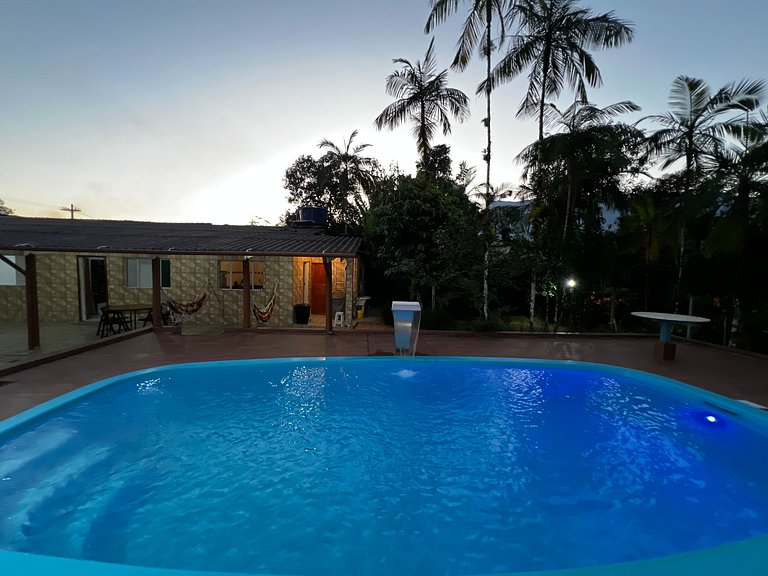 Casa para 11 pessoas c/ piscina em Ubatuba H2