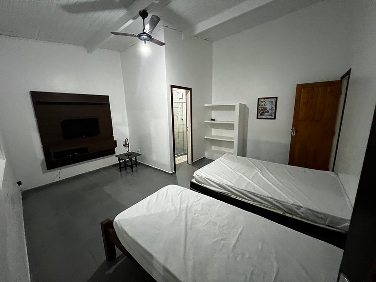 Casa para 11 pessoas c/ piscina em Ubatuba H2