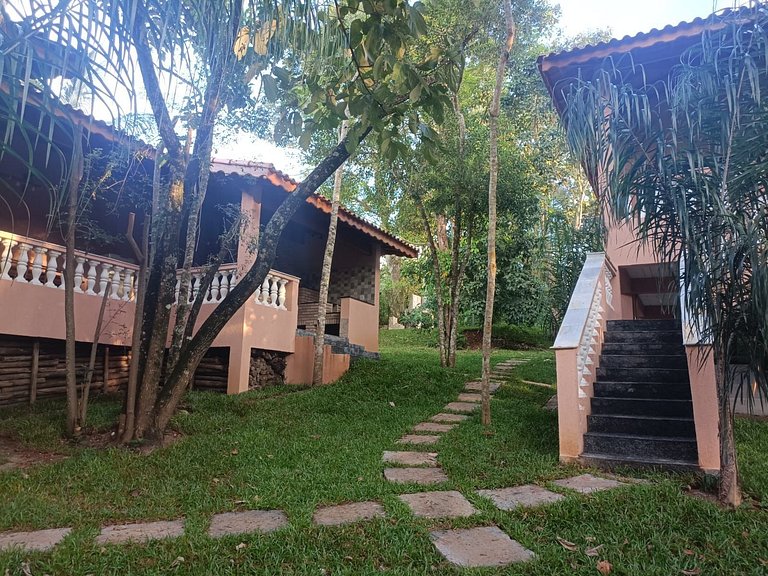 Casa com jacuzzi e sauna em Mairiporã SP H4