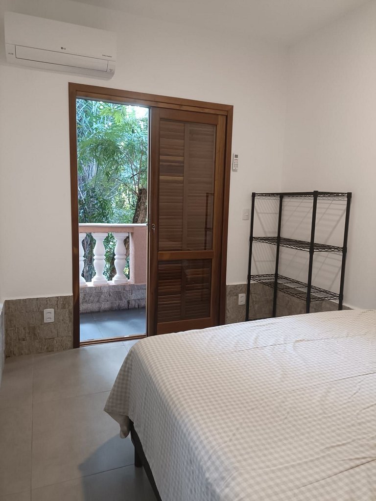 Casa com jacuzzi e sauna em Mairiporã SP H4