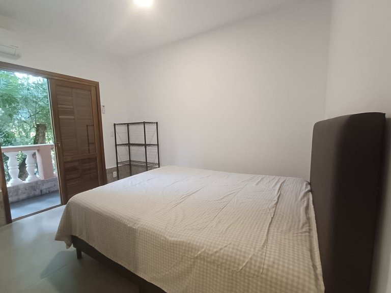 Casa com jacuzzi e sauna em Mairiporã SP H4