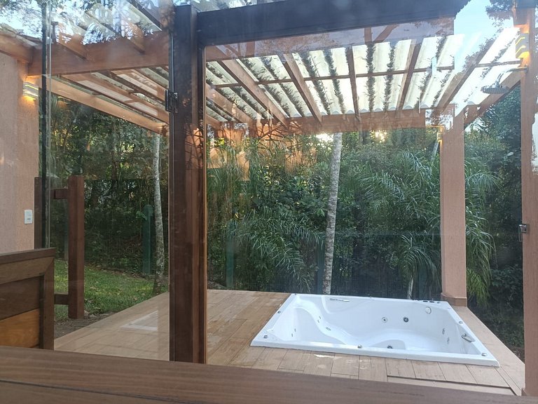 Casa com jacuzzi e sauna em Mairiporã SP H4