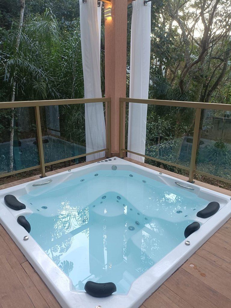 Casa com jacuzzi e sauna em Mairiporã SP H4