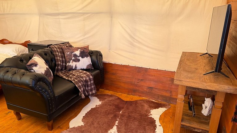 Wagon Cella: faroeste com Spa em Campos