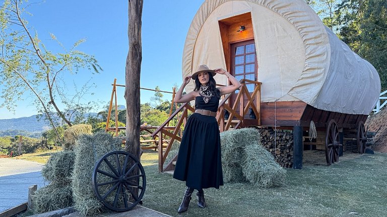 Wagon Cella: faroeste com Spa em Campos