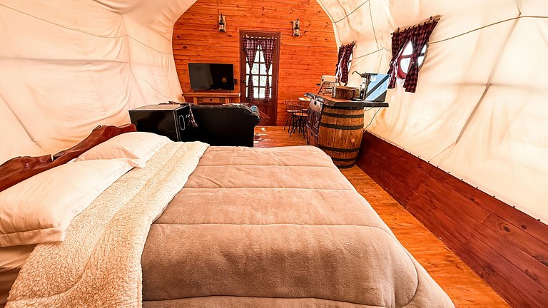 Wagon Cella: faroeste com Spa em Campos