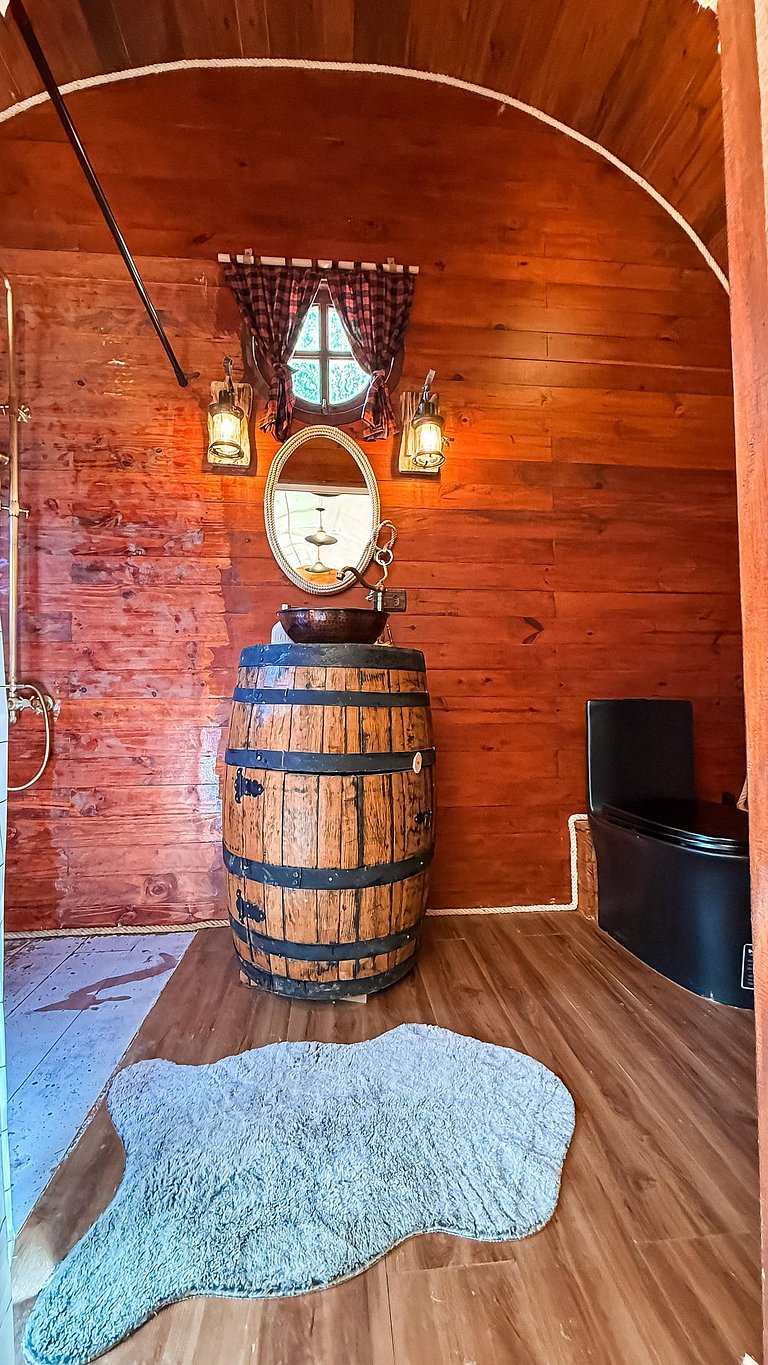 Wagon Cella: faroeste com Spa em Campos