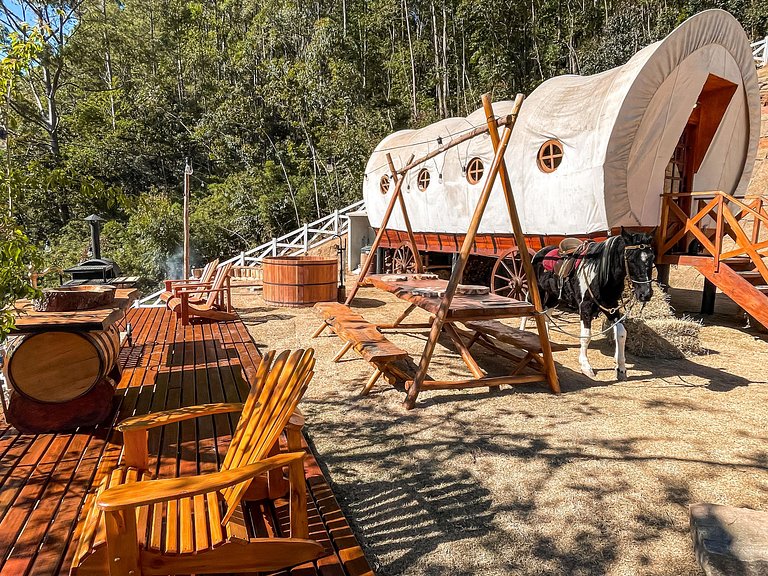 Wagon Cella: faroeste com Spa em Campos