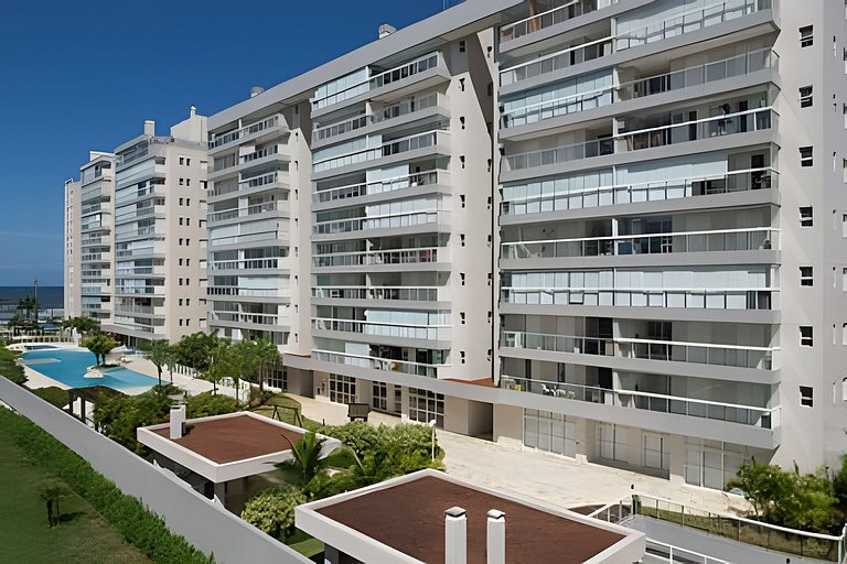 Ap c área gourmet  vista p mar em Bertioga HM36
